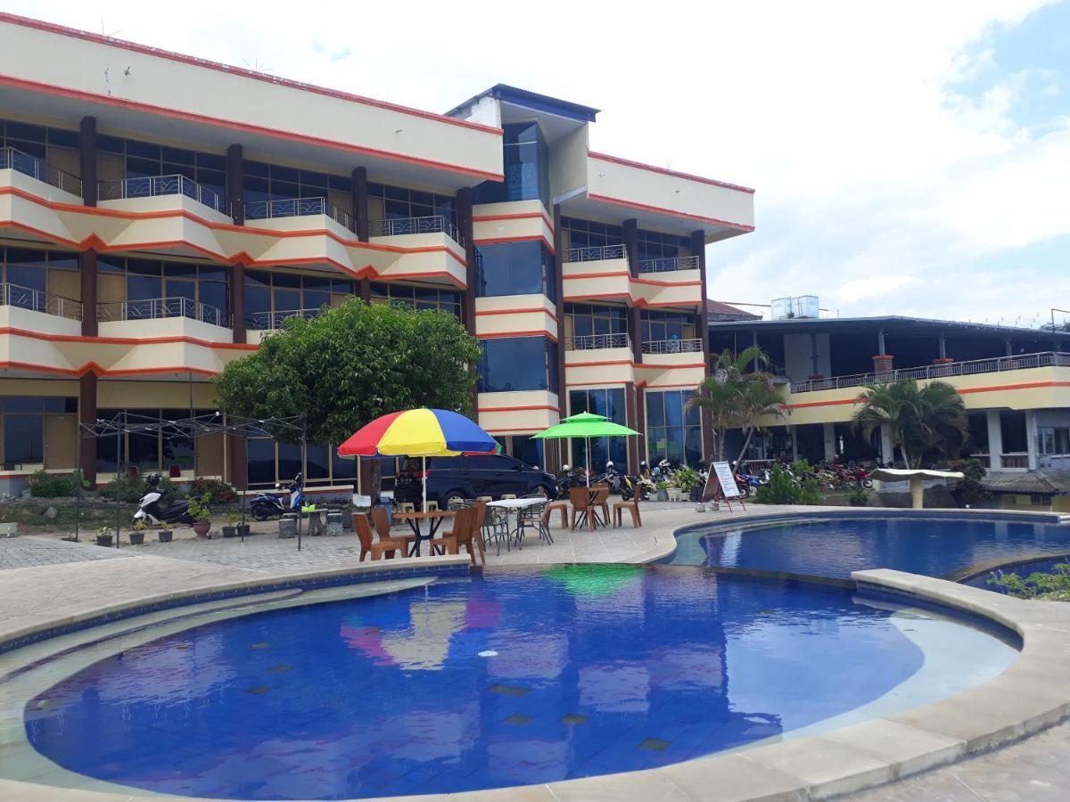 Bukit Kenari Hotel & Restaurant Parepare المظهر الخارجي الصورة